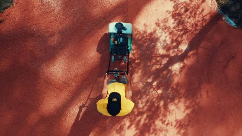 Un terrain pour jouer à la pétanque et faire du sport à Carry Le Rouet