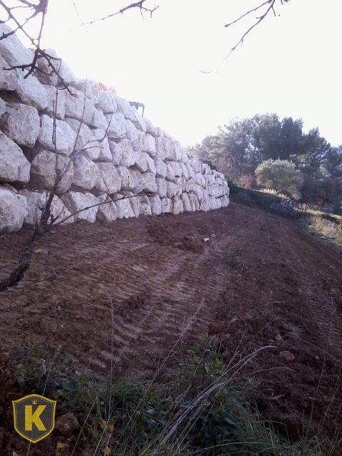 Bloc enrochement pour réalisations paysagères à Carry le Rouet