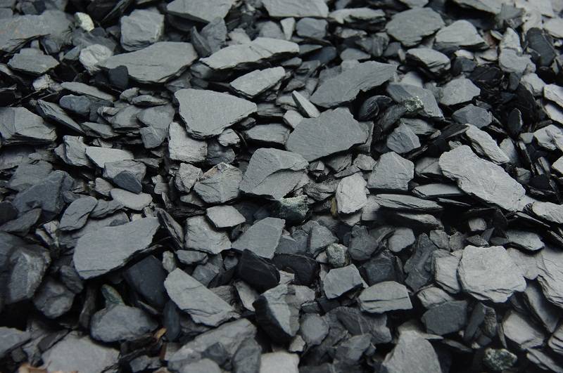 Une décoration moderne et tendance avec les paillettes d'ardoise à Rennes